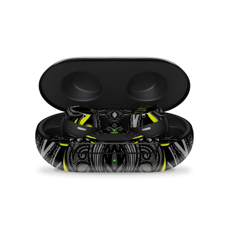 Classic Owl Red Samsung Galaxy Buds Skin