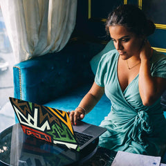 Printed laptop skins, custom laptop skins, textured laptop skins. Laptop skins India. laptop wraps in India. Laptop skins at low rates on India. 3m laptop vinyl skin. 3M laptop skins. Laptop skins for girls and laptop skins for gamers.