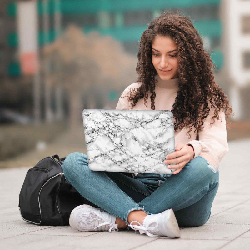 laptop-skin-white-marble-macbook