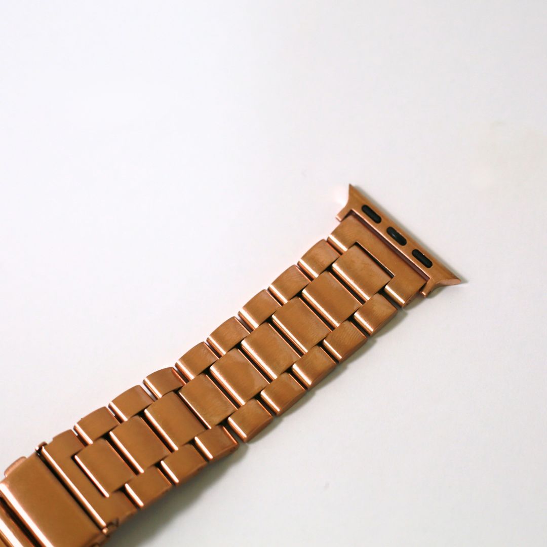 Apple Watch Stainless Steel Golden Strap - 38/40/41 MM Secondary image