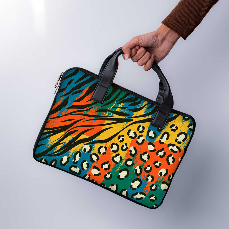 Wilderness Laptop Sleeve With Handle - WrapCart Main image