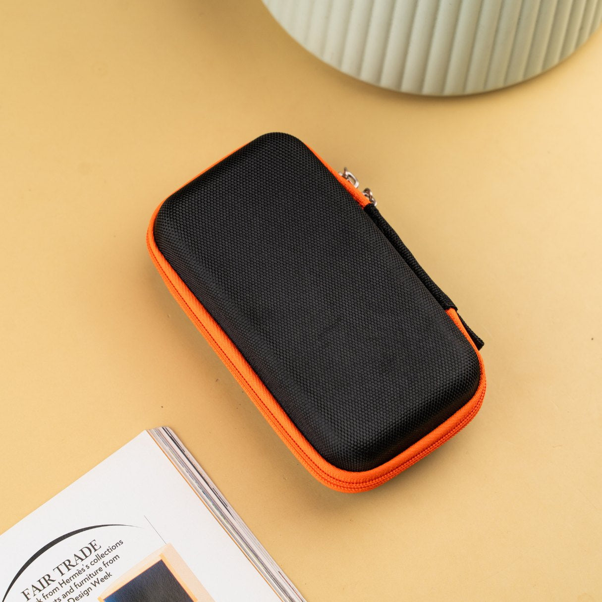 SanDisk Portable SSD Organizer - Black - Compatible for SanDisk Extrem ...