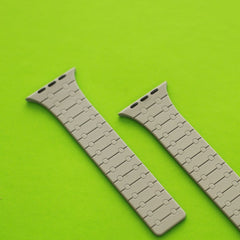 iWatch Akro Magnet Watch Strap - 42/44/45/49MM