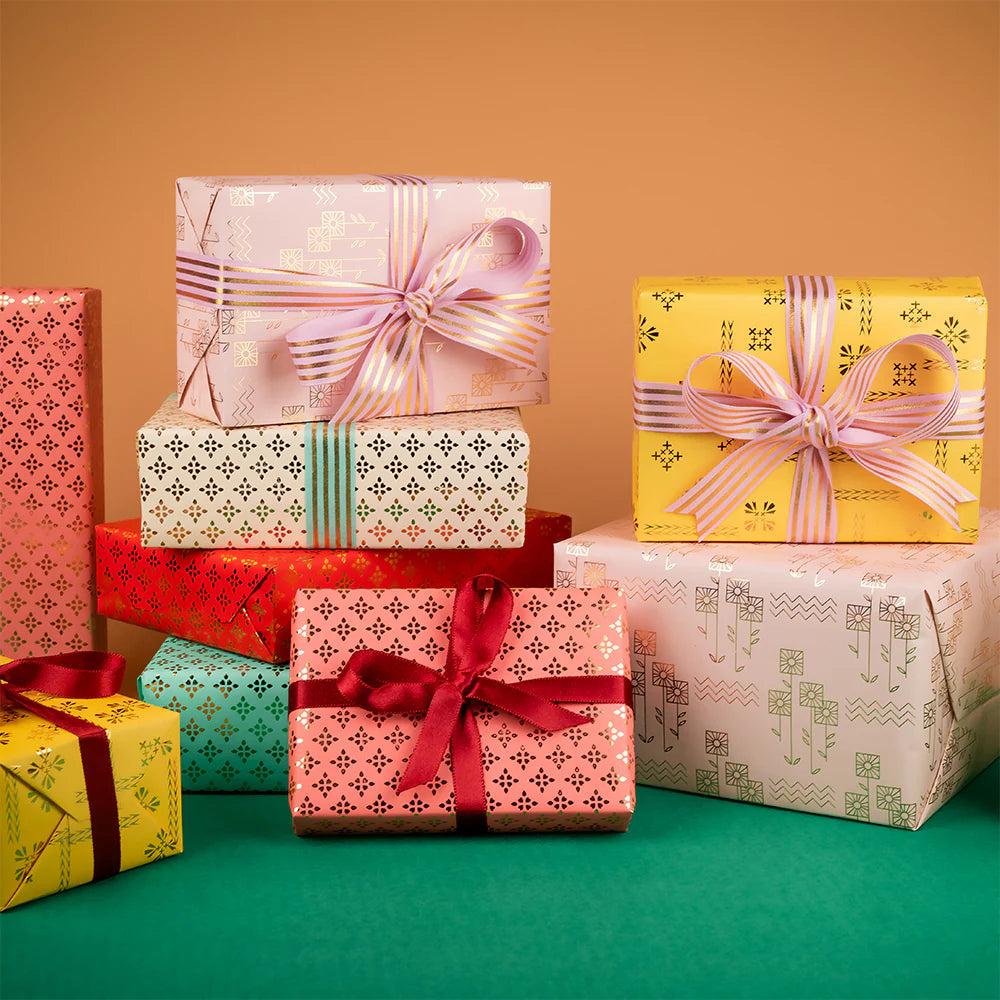 GIFT WRAP