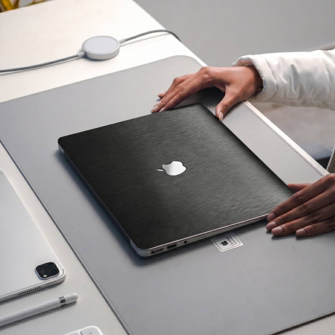 Black Metal Brush Macbook Skin Main image