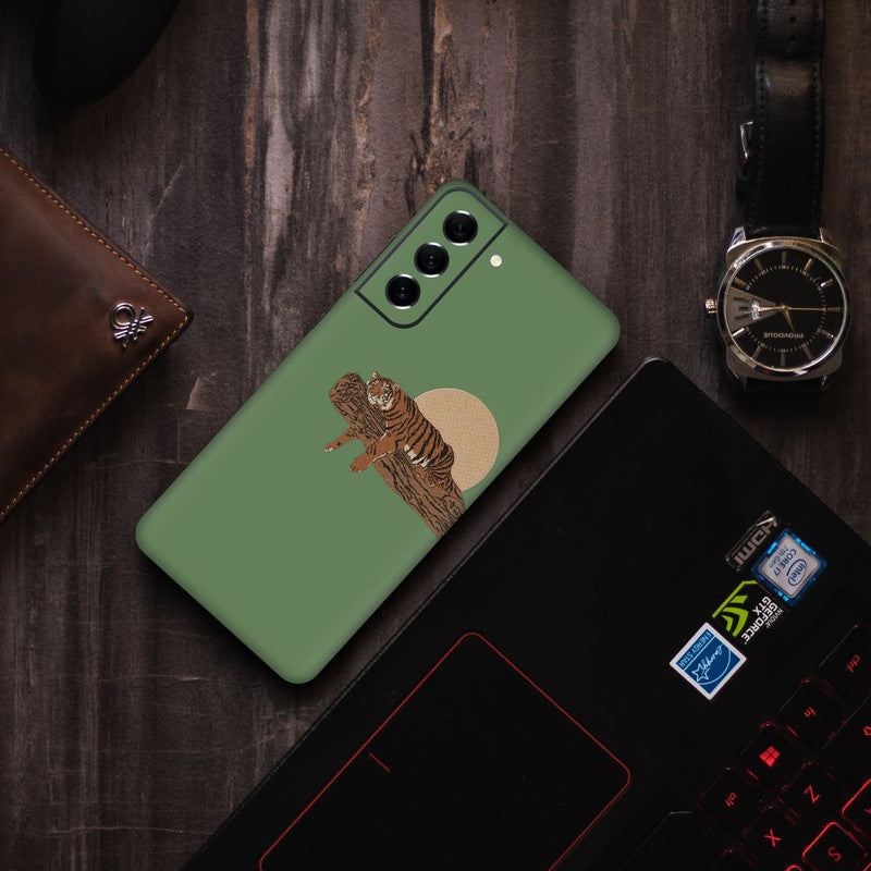 iPhone 14 Skins & Wraps | Mobile Skins For iPhone 14 Main image
