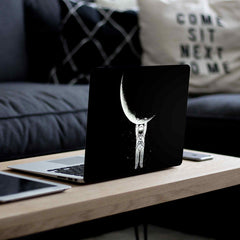 kid-astronaut-laptop-skins