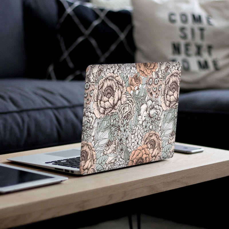 Printed laptop skins, custom laptop skins, textured laptop skins. Laptop skins India. laptop wraps in India. Laptop skins at low rates on India. 3m laptop vinyl skin. 3M laptop skins. Laptop skins for girls and laptop skins for gamers. Main image