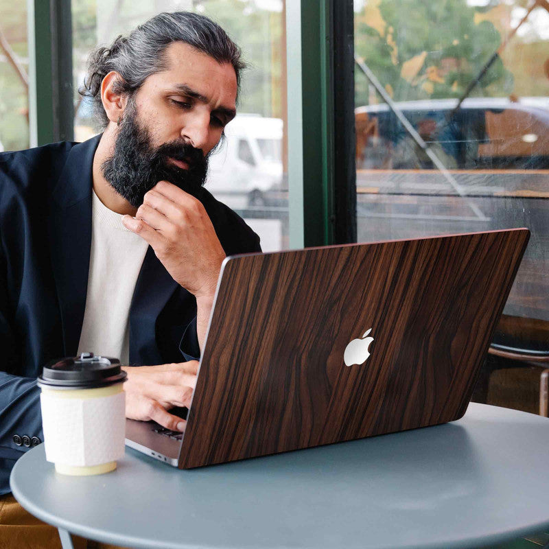 mahogany-wood-macbook-skins