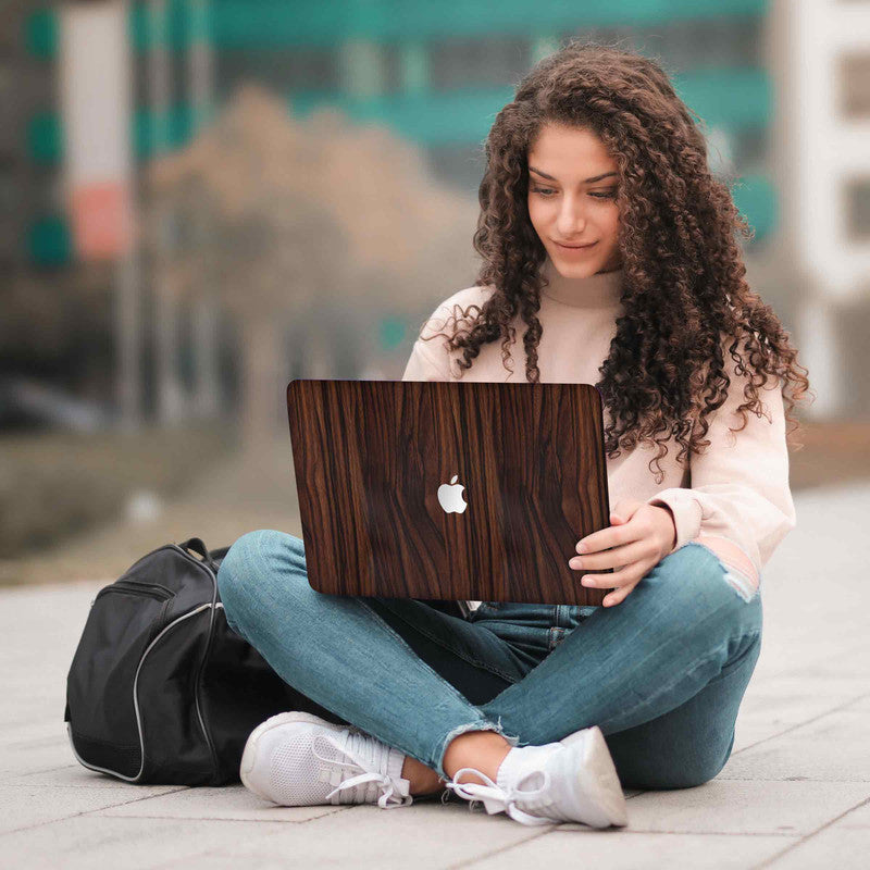 mahogany-wood-macbook-skins