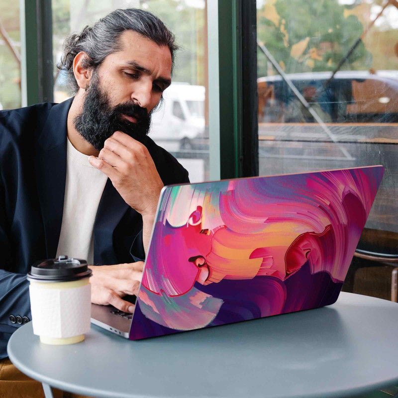 Printed laptop skins, custom laptop skins, textured laptop skins. Laptop skins India. laptop wraps in India. Laptop skins at low rates on India. 3m laptop vinyl skin. 3M laptop skins. Laptop skins for girls and laptop skins for gamers.