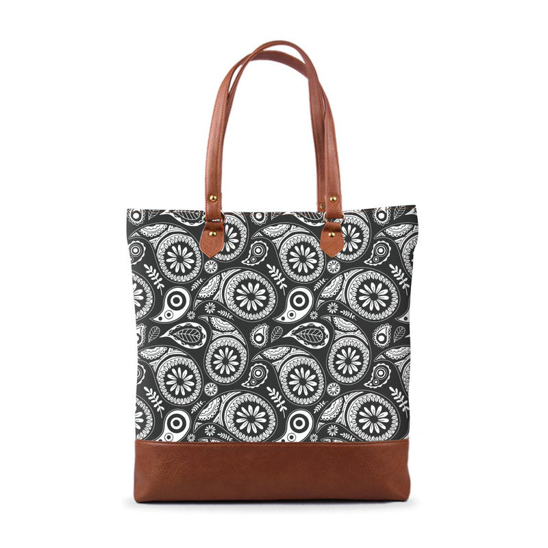 Paisley Bnw Tall Tote Bag