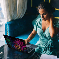 Printed laptop skins, custom laptop skins, textured laptop skins. Laptop skins India. laptop wraps in India. Laptop skins at low rates on India. 3m laptop vinyl skin. 3M laptop skins. Laptop skins for girls and laptop skins for gamers.