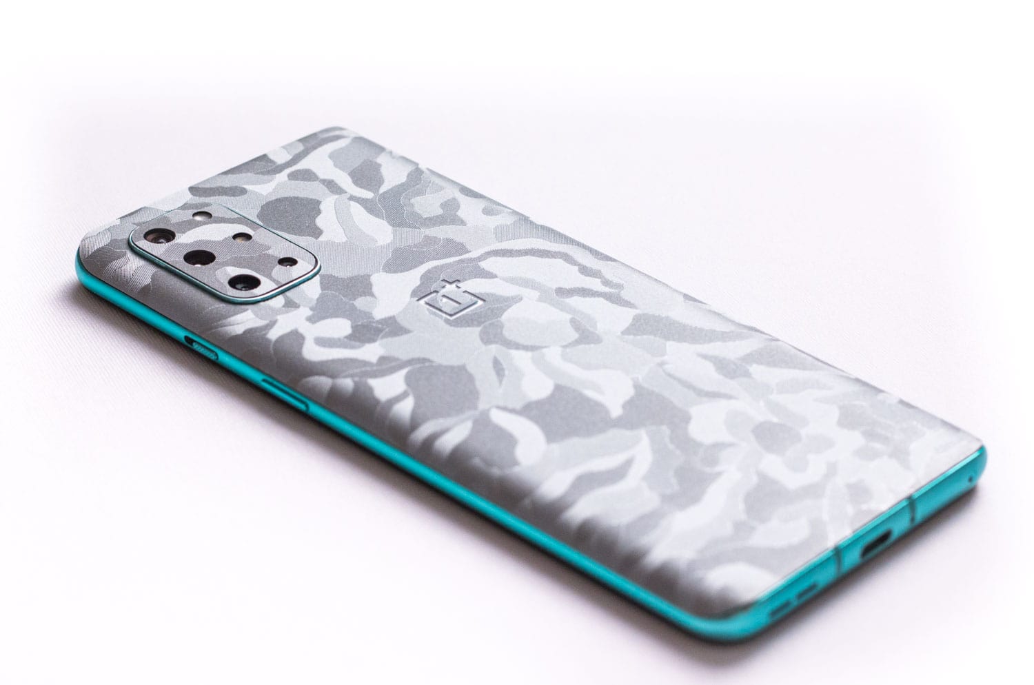 Silver Shape Shift Camo Mobile Skin Secondary image